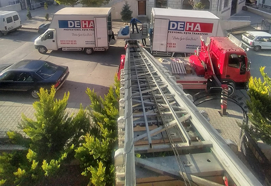 Şereflikoçhisar Evden Eve Nakliyat İçin Asansör Hizmeti